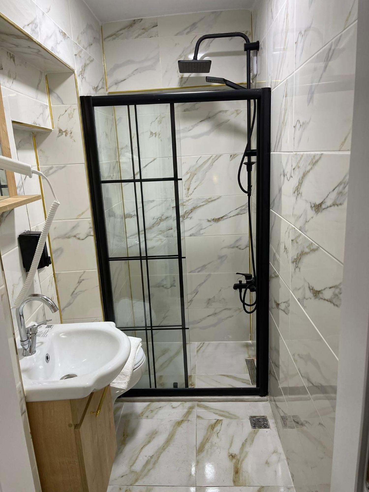Taksim Rain Hause Lejlighedshotel Istanbul Eksteriør billede